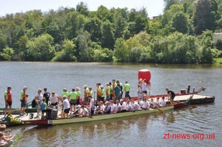 У Житомирі проходить благодійно-розважальний фестиваль «Крила»