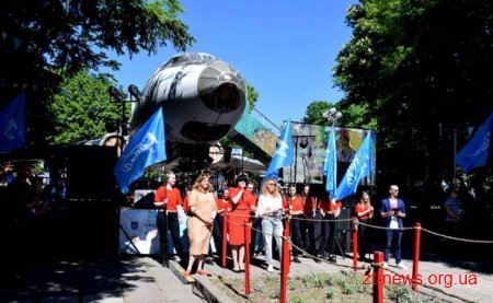 У Житомирі проходить благодійно-розважальний фестиваль «Крила»