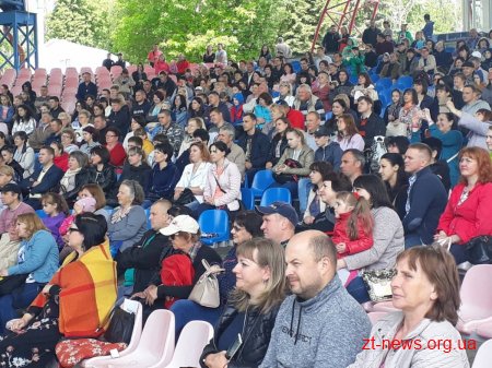 У Всесвітній День Матері в Житомирі пройшов традиційний фестиваль "МАМАфест"