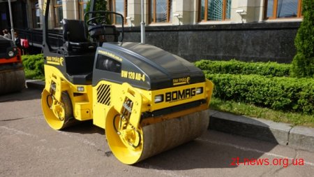 Підприємства та організації Житомирщини представляють можливості області на 6 виставках