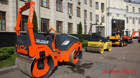 Підприємства та організації Житомирщини представляють можливості області на 6 виставках