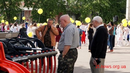 Підприємства та організації Житомирщини представляють можливості області на 6 виставках