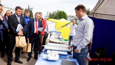 Підприємства та організації Житомирщини представляють можливості області на 6 виставках