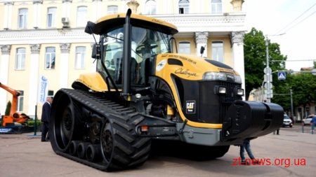 Підприємства та організації Житомирщини представляють можливості області на 6 виставках