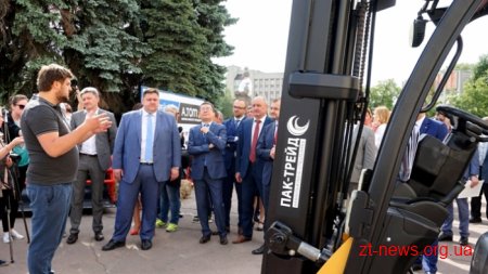 Підприємства та організації Житомирщини представляють можливості області на 6 виставках