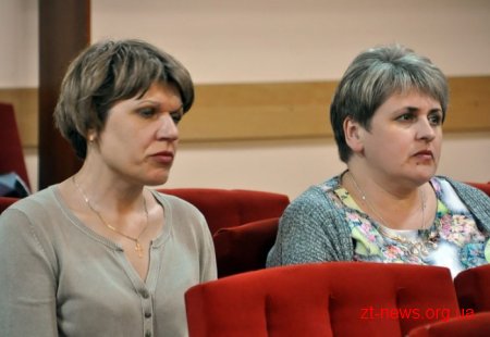 Вчителі перших класів цього року мають пройти дистанційне та очне навчання на тренінгах