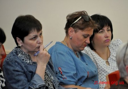 Вчителі перших класів цього року мають пройти дистанційне та очне навчання на тренінгах