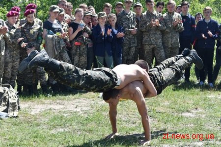 Міністр молоді та спорту відвідав військовий вишкіл учасників «Джура-Десантник» на Житомирщині