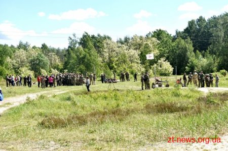 Міністр молоді та спорту відвідав військовий вишкіл учасників «Джура-Десантник» на Житомирщині