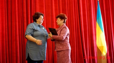 В обласному центрі нагородили обдарованих учнів – переможців олімпіад та конкурсів