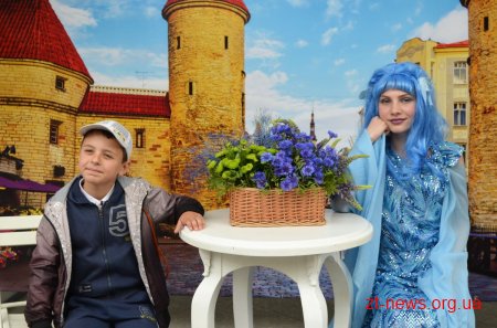 На Михайлівській облаштували фотозони «Подорож Європою»