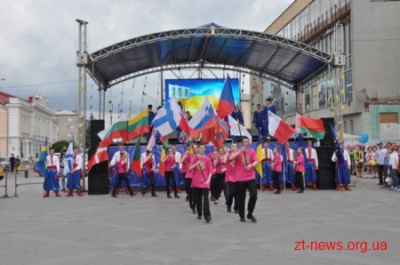 У рамках Днів Європи у Житомирі відбулася святкова хода «Житомир багатонаціональний»