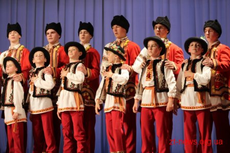 В драмтеатрі відбувся звітний концерт хореографічного ансамблю «Сонечко»