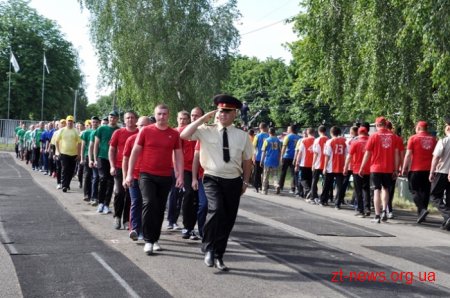 На Чемпіонаті області з пожежно-прикладного спорту змагаються 250 рятувальників