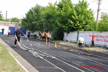 На Чемпіонаті області з пожежно-прикладного спорту змагаються 250 рятувальників
