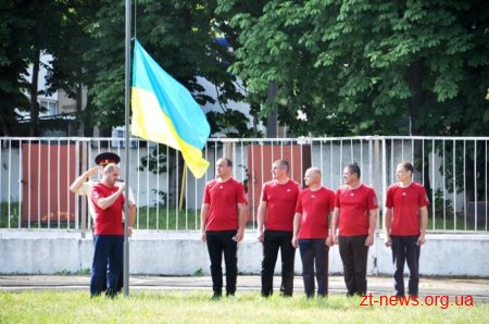 На Чемпіонаті області з пожежно-прикладного спорту змагаються 250 рятувальників