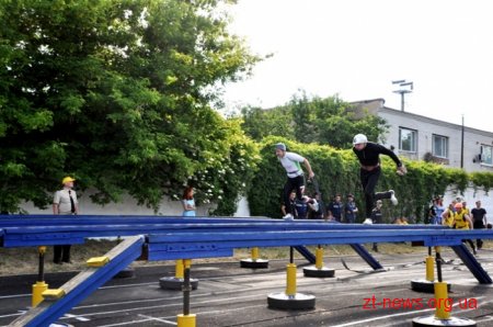 На Чемпіонаті області з пожежно-прикладного спорту змагаються 250 рятувальників