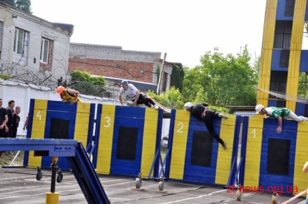 На Чемпіонаті області з пожежно-прикладного спорту змагаються 250 рятувальників