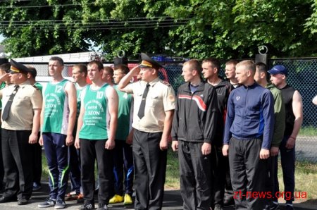 На Чемпіонаті області з пожежно-прикладного спорту змагаються 250 рятувальників