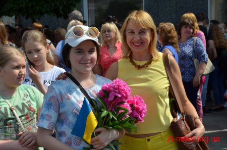 На Майдані Соборному відбулася урочиста зустріч військовослужбовців 95-ї бригади