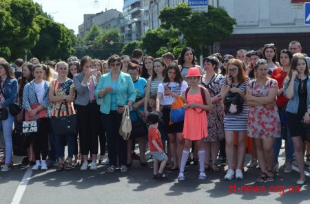 На Майдані Соборному відбулася урочиста зустріч військовослужбовців 95-ї бригади