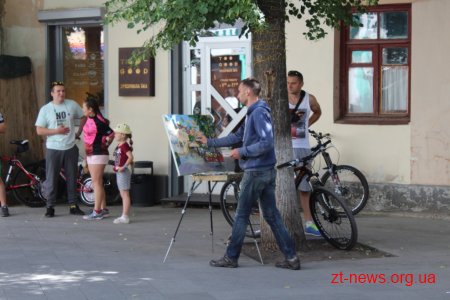 Більше тисячі велосипедистів проїхали вулицями Житомира