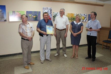 В обласній науковій бібліотеці відкрилася персональна фотовиставка Михайла Купневича
