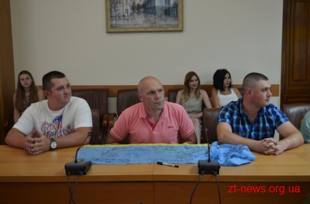 Учасники проекту Bus of Heroes поділилися враженнями від поїздки у Європу