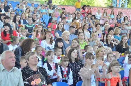 У Житомирі вшосте відбувся фестиваль «Мати. Родина. Україна»