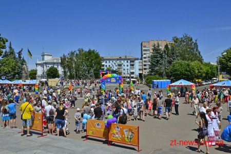 Свято морозива "Рудь" подарувало житомирянам багато позитивних вражень
