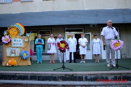 Пацієнтам Житомирської обласної дитячої клінічної лікарні влаштували свято
