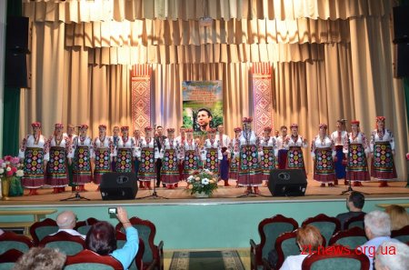 Вдруге у Житомирі пройшов Всеукраїнський фестиваль імені Івана Сльоти «А льон цвіте...»
