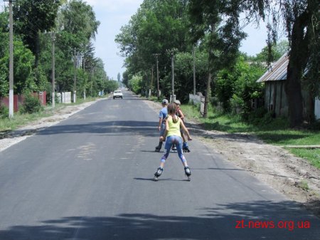 На Житомирщині перевіряють якість відремонтованих доріг