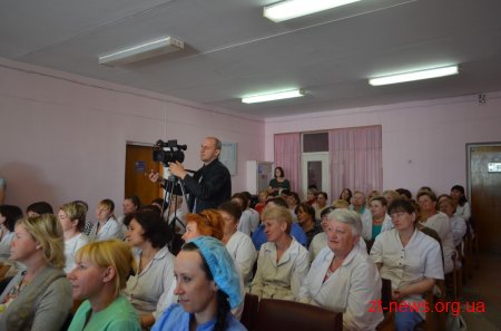 Шість портативних кардіографів отримала педіатрична служба міста