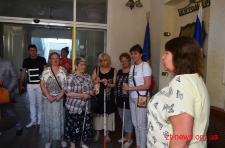 Заступники мера Житомира за допомогою квесту відчули "Світ на дотик"