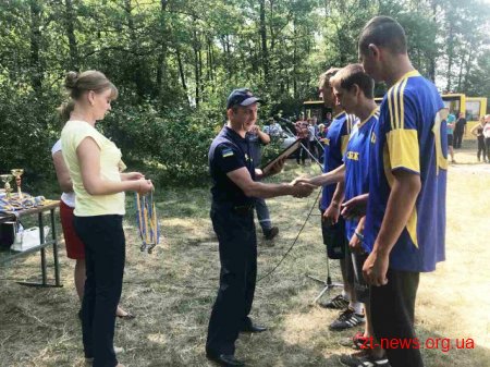 Завершилися змагання юних рятувальників «Школа безпеки»