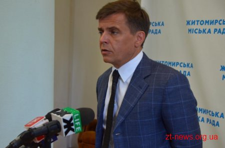 Укрзалізниця погрожує скасувати приміські потяги, якщо не отримає компенсації за перевезення пільговиків