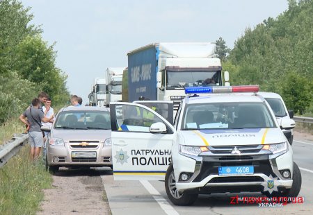 У Житомирському районі перекинувся мікроавтобус