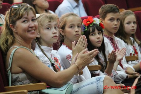 У Всесвітній день донора крові в Житомирі нагородили найактивніших донорів