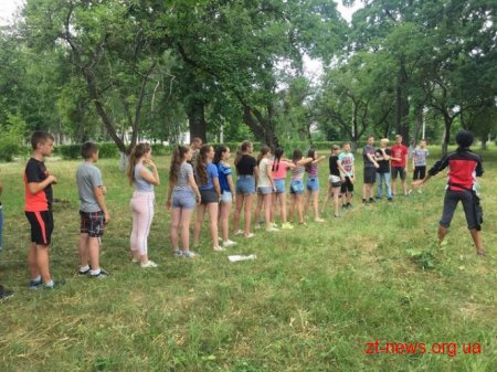У Житомирі ліцеїстів навчають стрільбі з лука
