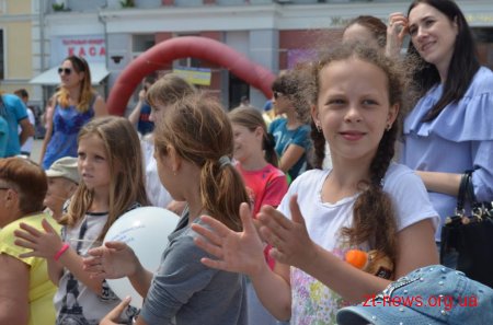 На Михайлівській відбувся фестиваль для всієї родини «Я тато»