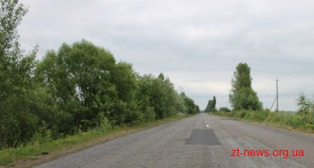 Дорожники ліквідували 200 кв. м. ямковості на дорозі у селі Івановичі
