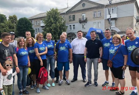 Понад 300 учасників взяли участь у велотурі «Зелене світло для велоруху в громадах»
