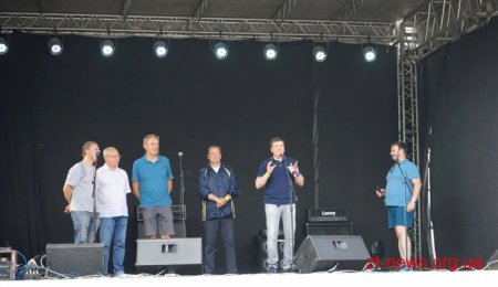 Понад 300 учасників взяли участь у велотурі «Зелене світло для велоруху в громадах»