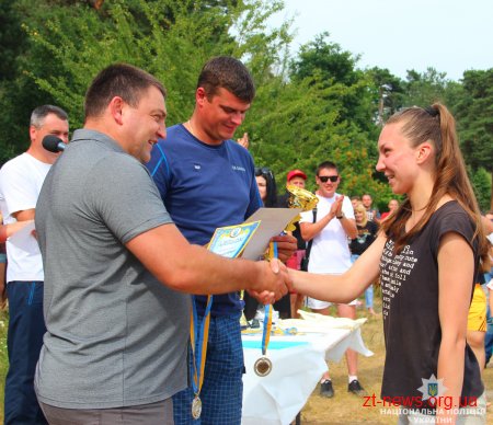 У Житомирі правоохоронці започаткували турнір з пляжного волейболу