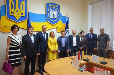 У міській раді презентували проект реконструкції очисних споруд води