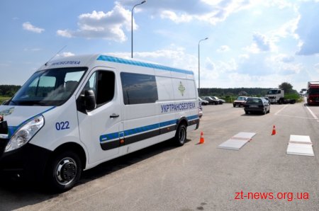 За добу працівники Укратрансбезпеки за перевищення маси вантажу оштрафували перевізників на 70 євро