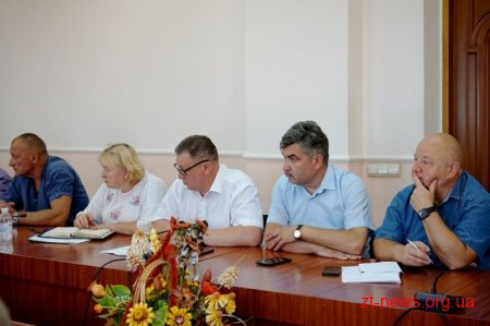 Керівники області провели зустріч з учасниками бойових дій та ветеранами