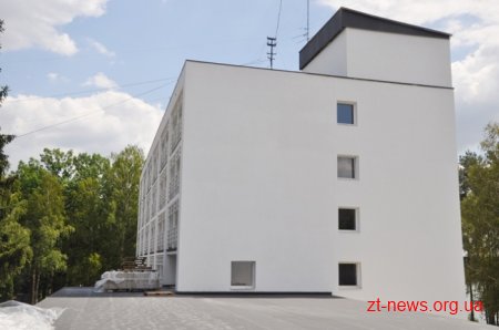 Роман Щебетов перевірив хід виконання робіт у Центрі вертебрології