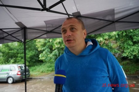 Близько 60 автівок приїхали у Житомир на Чемпіонат України з автозвуку та тюнінгу